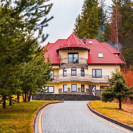 Hotel Dom Na Turystycznej Pyzowka Esterno foto